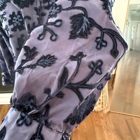 Pilcro Blue Floral Embroidered Blouse - Picture 4 of 7